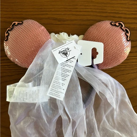 Disney Haunted Mansion Bride Ear Headband - Picture 7 of 7